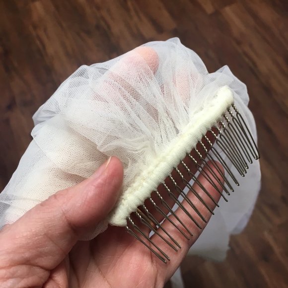 VTG Tulle with Applique Floral Lace 2-tier Wedding Veil White - Picture 15 of 15